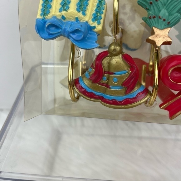 Carnation Home Hand Painted Christmas Noel 12 Shower Curtain Hooks Open Box - Picture 11 of 16